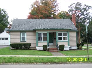 52 Union St, Westfield, NY