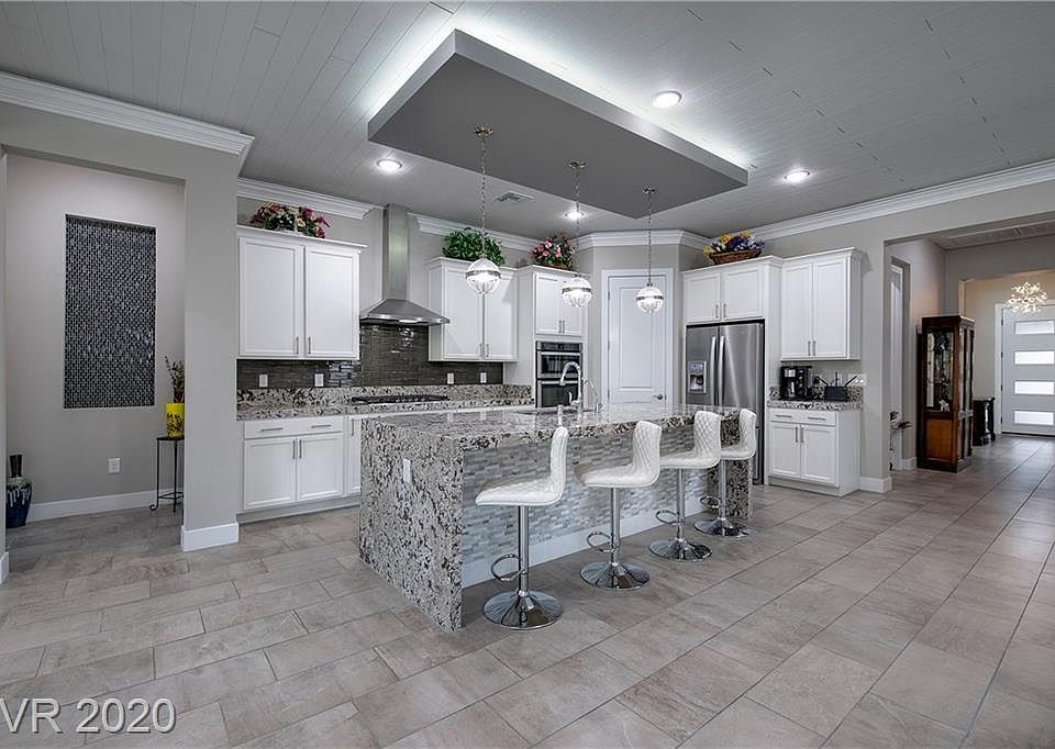 1st image of 6003 Langreo Ln