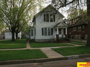 435 W 9th St, Fremont, NE 68025