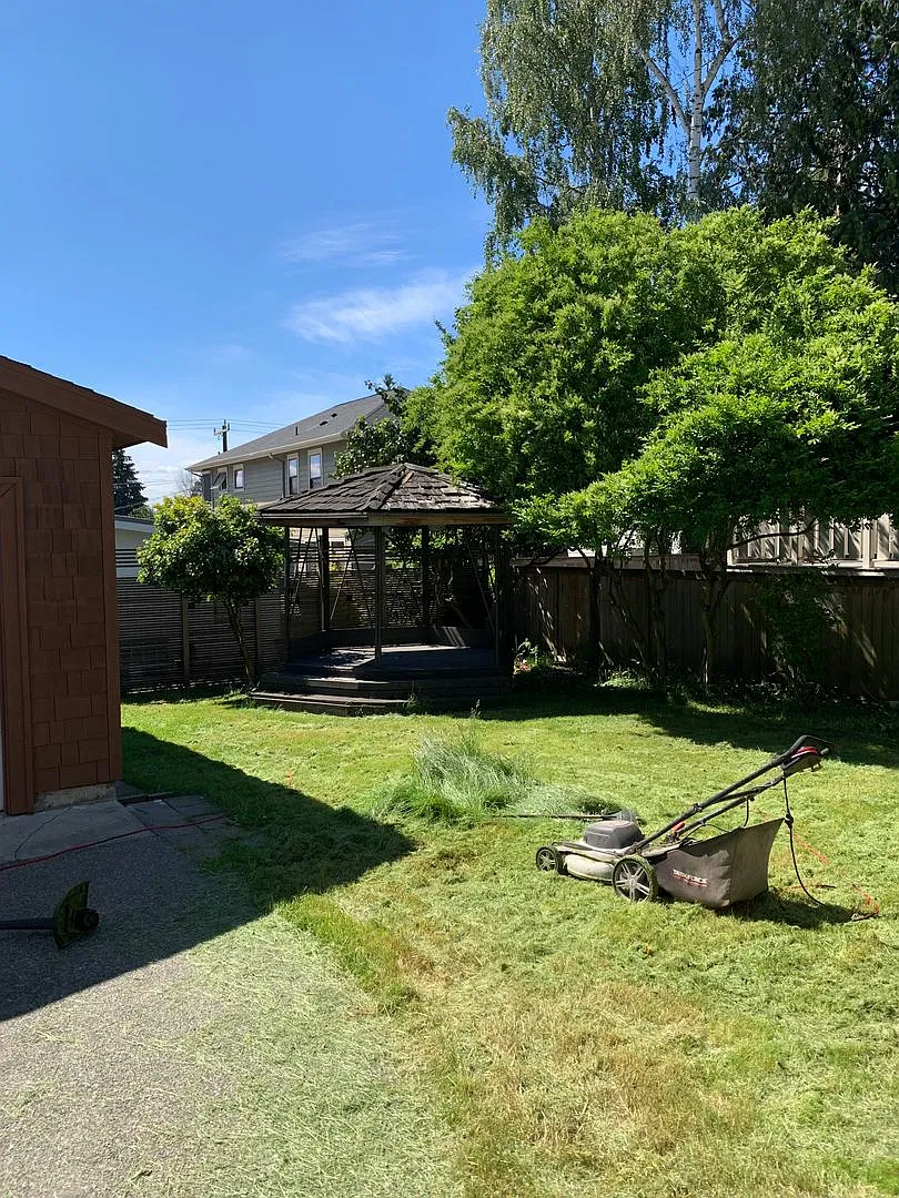 Great 2 beds Bungalow in Greenlake! — Photo 3