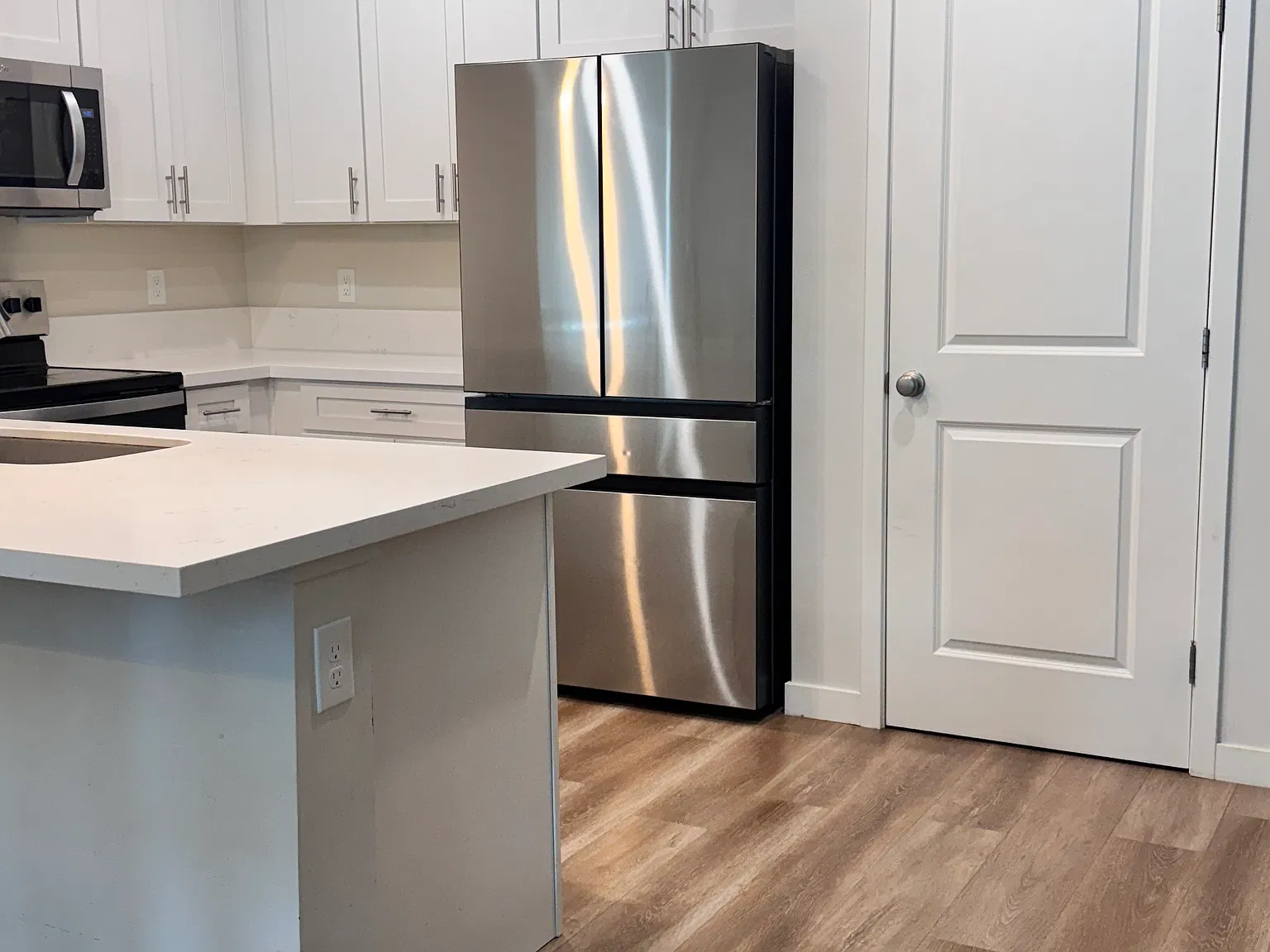 10740 Mendiburu Rd — Photo 3