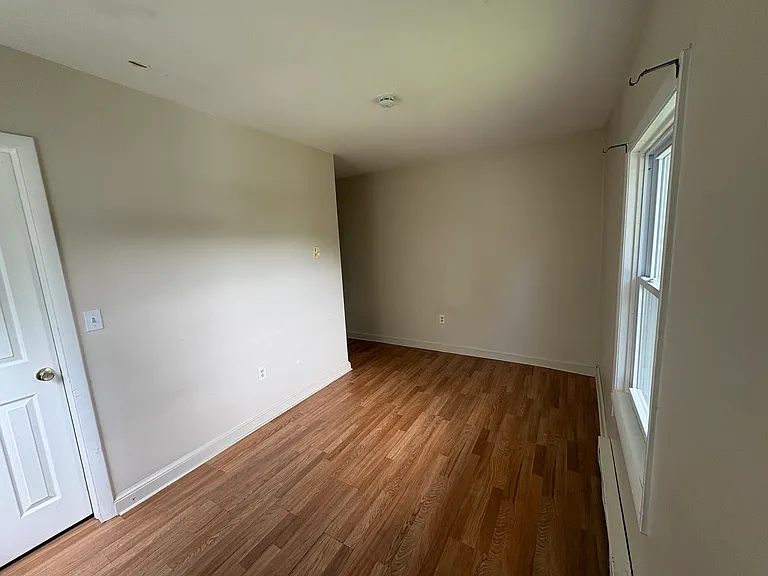 1 bed, 1.0 bath, 560 sqft, $875 — Photo 6