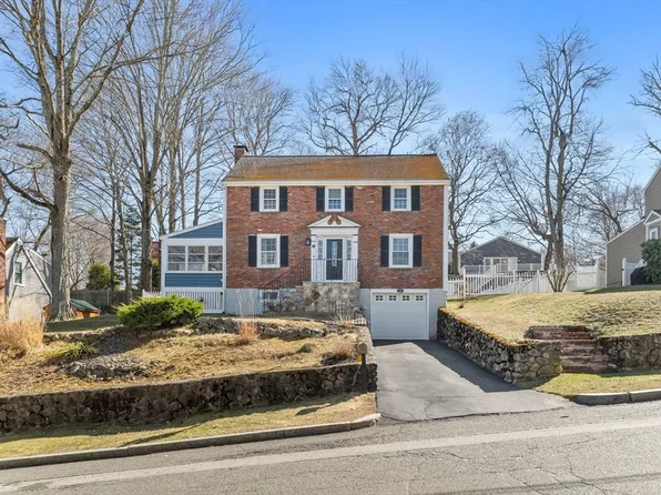 44 Converse St, Wakefield, MA 01880