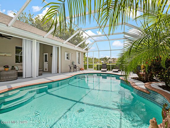 3rd image of 465 Coastal Breeze Way