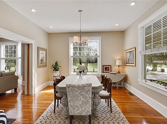 5th image of 2203 Napoleon Ave