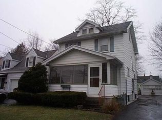 977 Glide St, Rochester, NY 14606