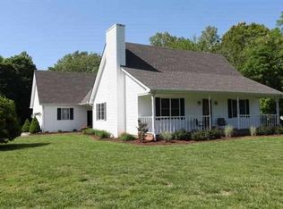 909 Travelstead Rd, Adolphus, KY 42120