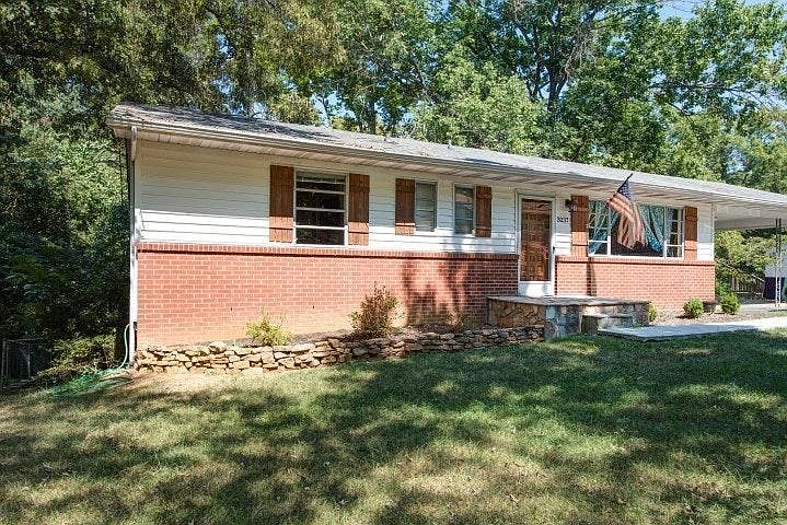 1st image of 3237 Ginn Dr