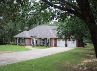 1008 Taga Dr, McComb, MS 39648