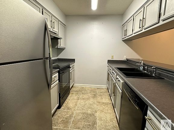 4th image of 200 Sandestin Ln APT 1010