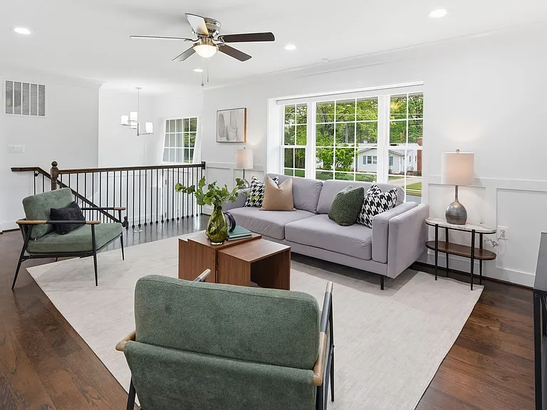 7504 Dolce Dr — Photo 11