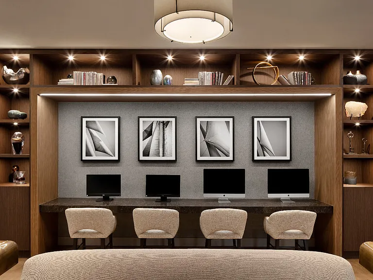 Liberty Harbor East — Photo 13