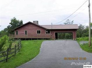 656 Gists Creek Rd, Sevierville, TN 37876