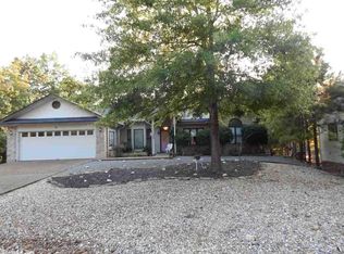 8 Adoracion Ct, Hot Springs Village, AR 71909