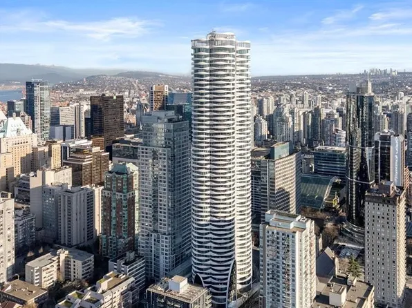 1033 Nelson St, Vancouver, BC