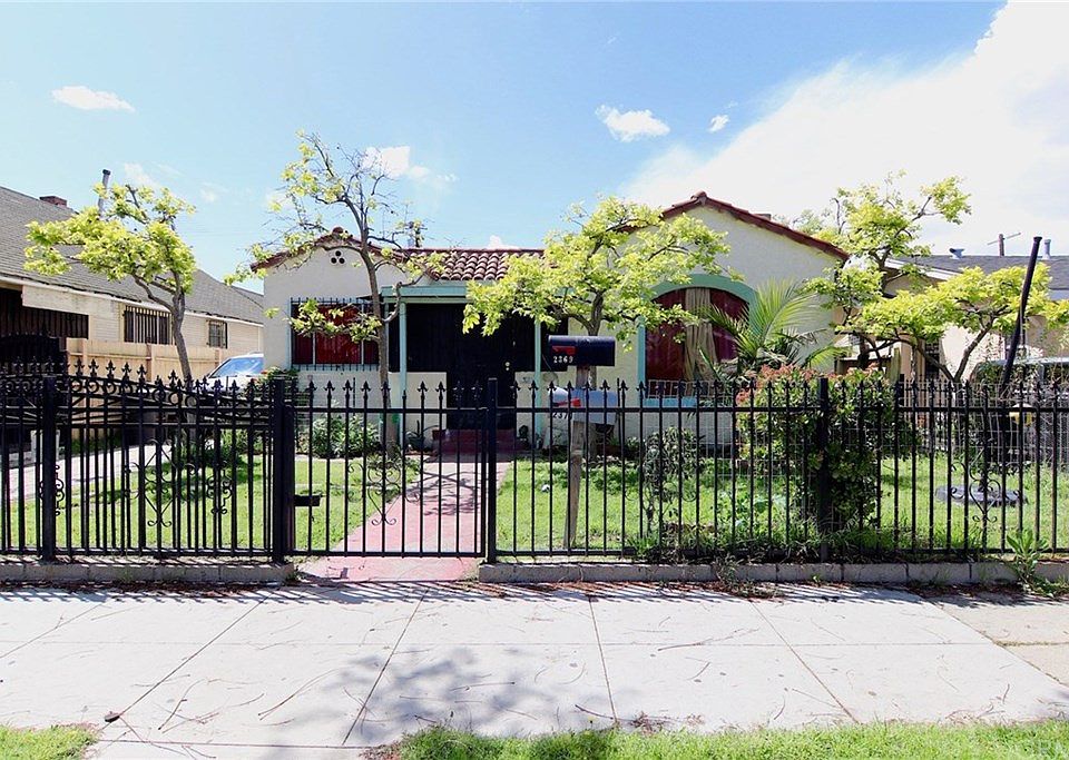 1st image of 2369 Pasadena Ave