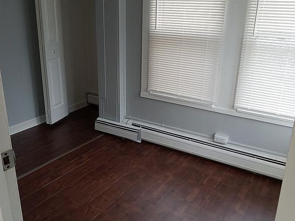 3rd image of 26721 Wenfield St