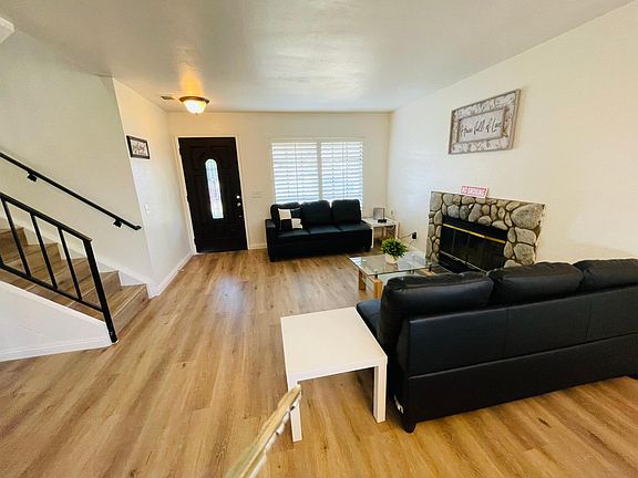 2nd image of 15837 Elaine Dr
