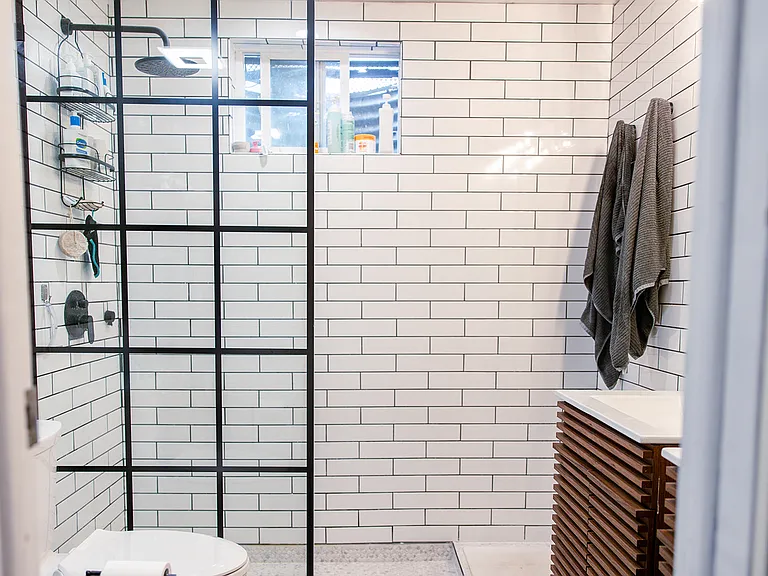 Primary Suite Bathroom (Basement)