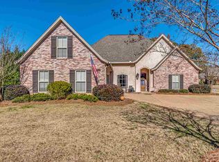 402 Asbury Lane Dr, Brandon, MS 39042