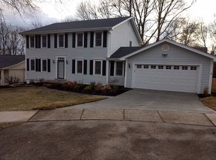 1169 Reelfoot Lake Dr, Chesterfield, MO 63017