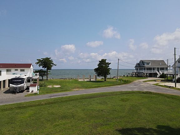 4th image of 447 Judith Sound Rd