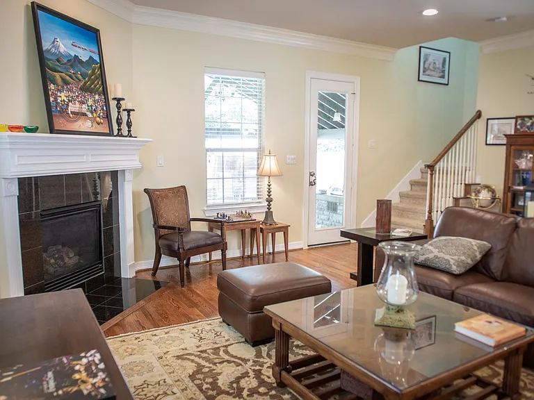 7604 Janak Dr — Photo 27