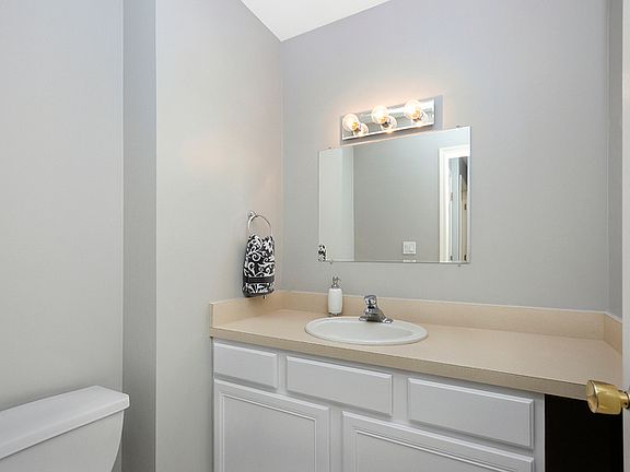 5th image of 4853 N Central Ave #D