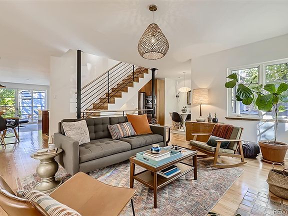 5th image of 715 Fairfax St
