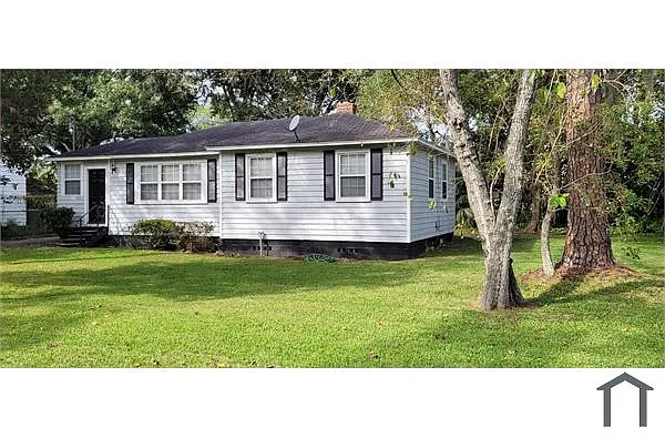 Building Photo - 3527 Hibiscus St