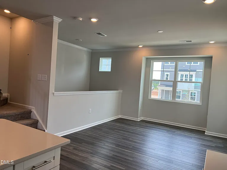 642 Gimari Dr — Photo 14
