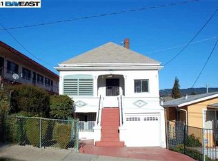 2038 E 19th St, Oakland, CA 94606