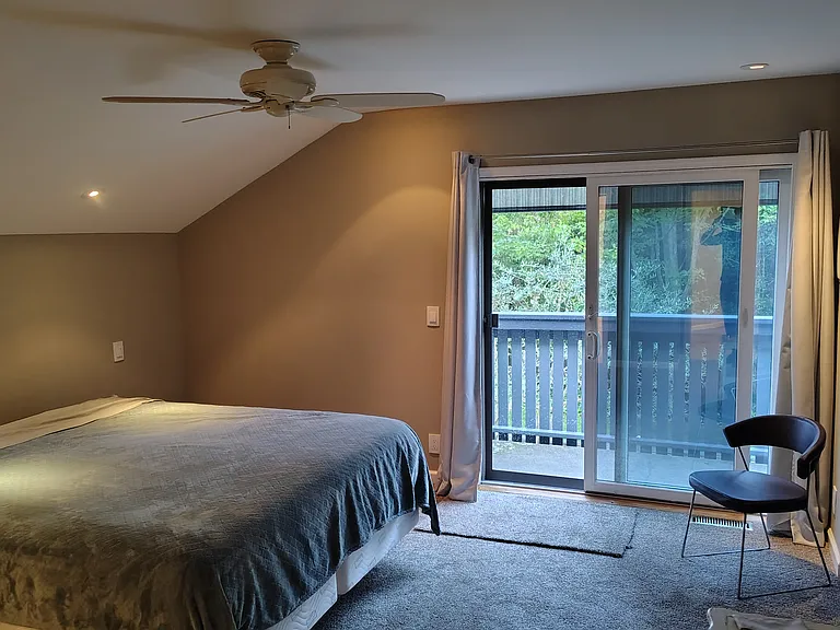 Windstone Dr — Photo 9