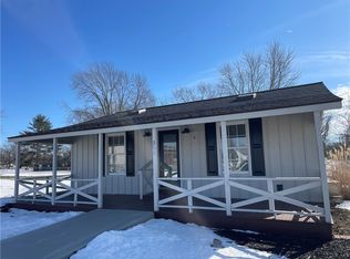 311 W Ashmore St, Ashmore, IL 61912