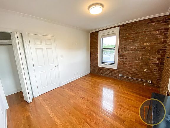 4th image of 31-09 21st Ave #3C