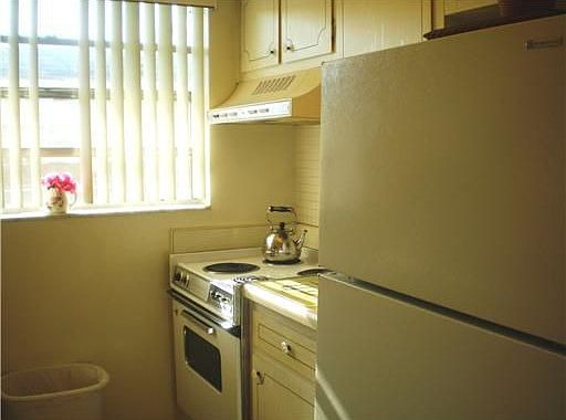 5th image of 1221 Drew St APT A6