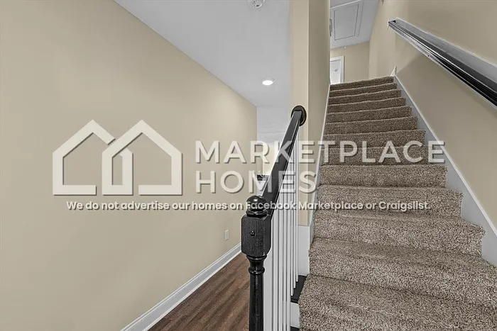 116 Downsbury Rd — Photo 7