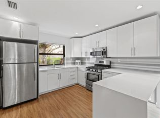 11045 SW 113th Pl, Miami, FL 33176