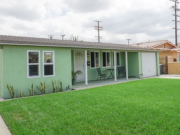 2nd image of 18136 Regina Ave