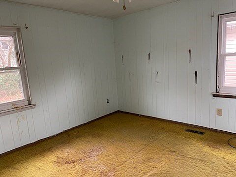 5th image of 330 7th St