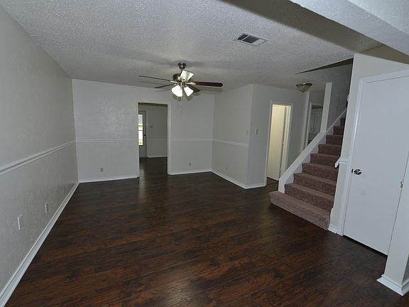 5th image of 506 W Tyler St