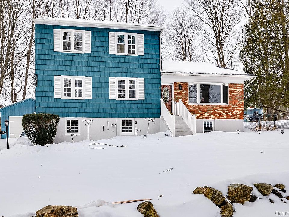 1st image of 18 Steiner Drive
