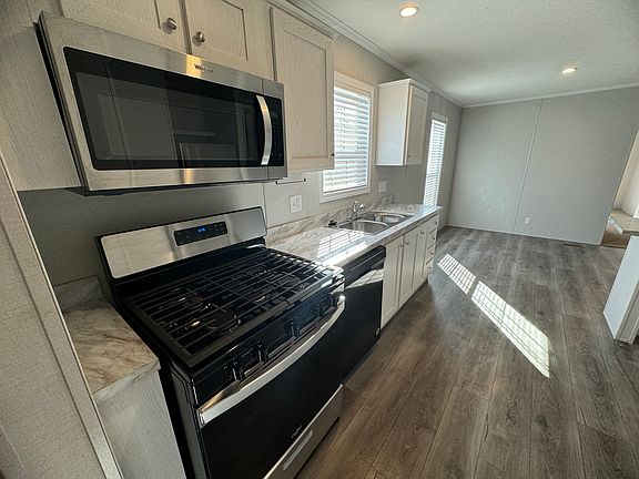 2nd image of 155 Beech Ave #155