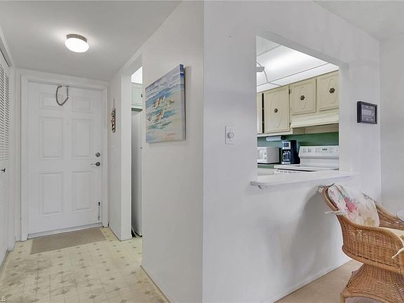 5th image of 200 Forest Lakes BLVD #108