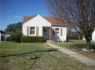 542 Riverview Rd, Colonial Heights, VA 23834