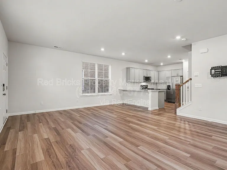 7718 Nelson Rd — Photo 9