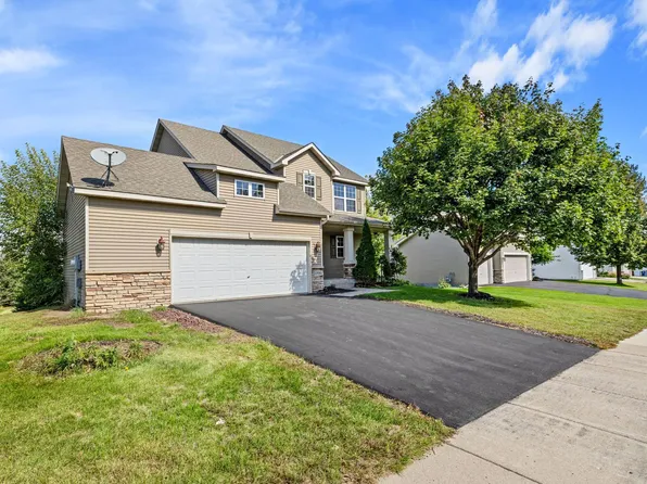 1096 Danube Ave, Shakopee, MN 55379