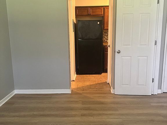 5th image of 5117 S Western Blvd #1C7