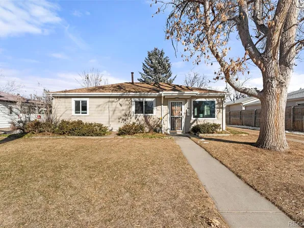 1072 Worchester Street, Aurora, CO 80011