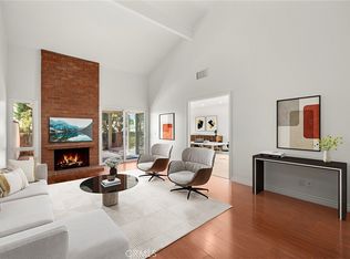 949 S Ridgecrest Cir, Anaheim, CA 92807